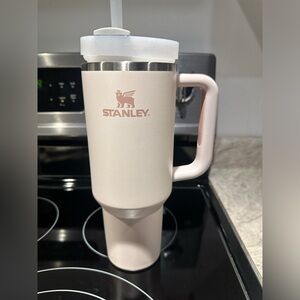 40 Oz. Stanley Tumbler, Rose Quartz.